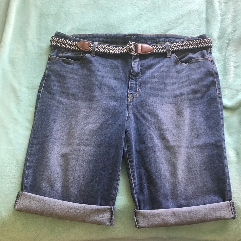 Stretchy denim plus size Bermuda shorts